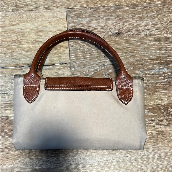 Longchamp Elegant Brown and Cream Women's Handbag - Picture 2 of 16